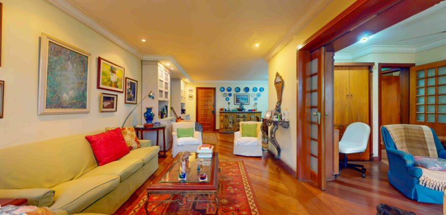 Apartamento no Leblon, com 151 m²