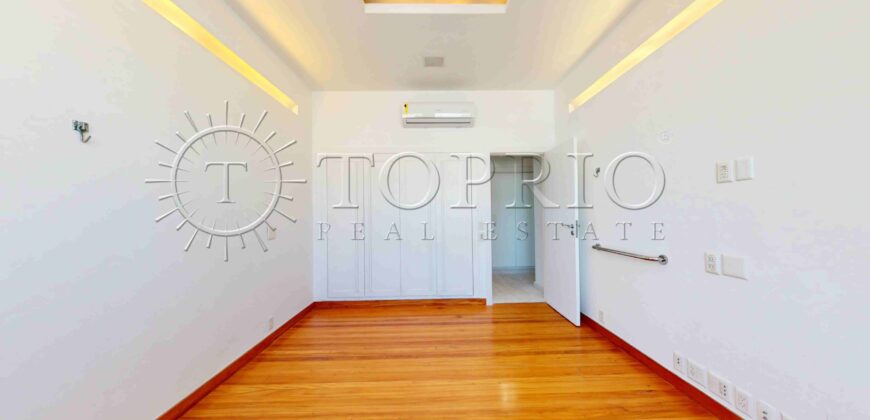 Apartamento de alto padrão à venda no Edifício Michelangelo, localizado em uma das regiões mais valorizadas do Rio de Janeiro.