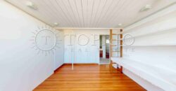 Apartamento de alto padrão à venda no Edifício Michelangelo, localizado em uma das regiões mais valorizadas do Rio de Janeiro.