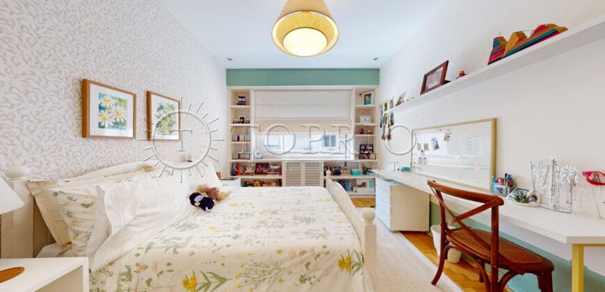 Excelente Apartamento na Av. Epitácio Pessoa