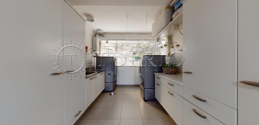 Excelente Apartamento na Av. Epitácio Pessoa