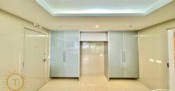 Exclusivo Apartamento na Quadra da Praia do Leblon na Rua Carlos Góis