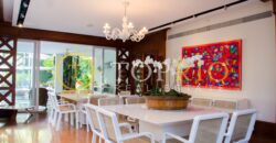 Magnífica Casa com 1.360 m² de Área Construída