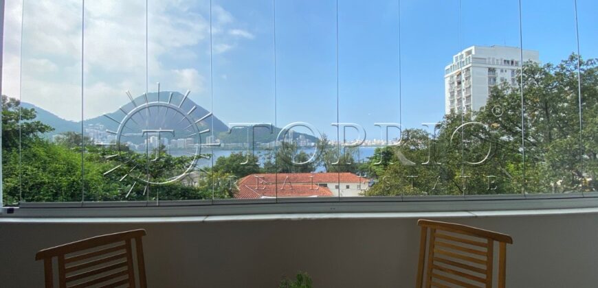 Apartamento Exclusivo com Vista para a Lagoa – 1 por Andar