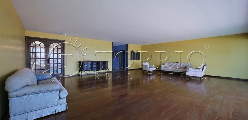 Excelente apartamento na icônica Av. Vieira Souto!