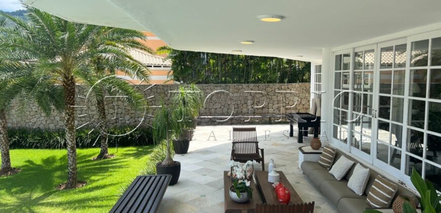 Excelente Casa em Mombaça – Angra dos Reis – Frente para o Mar