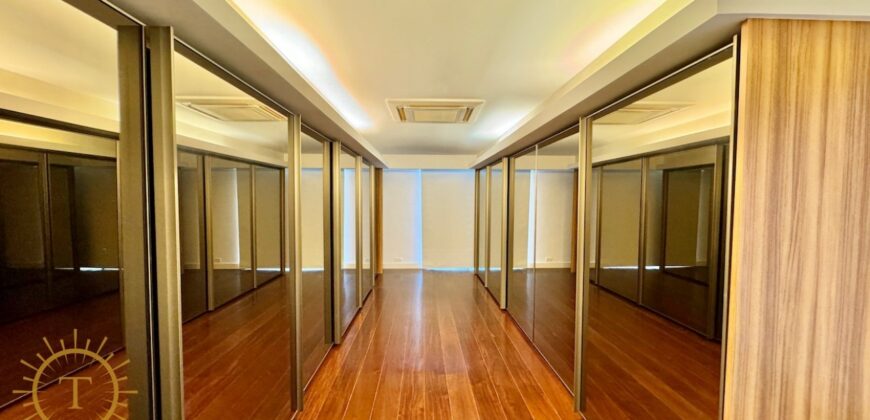 Exclusivo Apartamento na Quadra da Praia do Leblon na Rua Carlos Góis