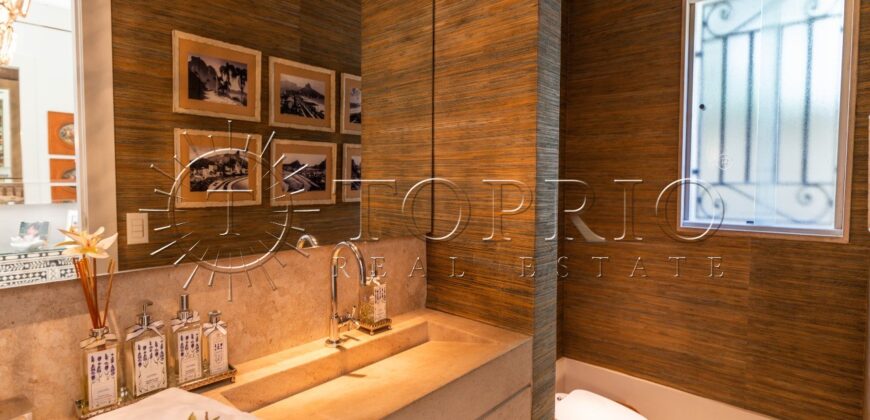 Excelente Casa em Condomínio no Leblon