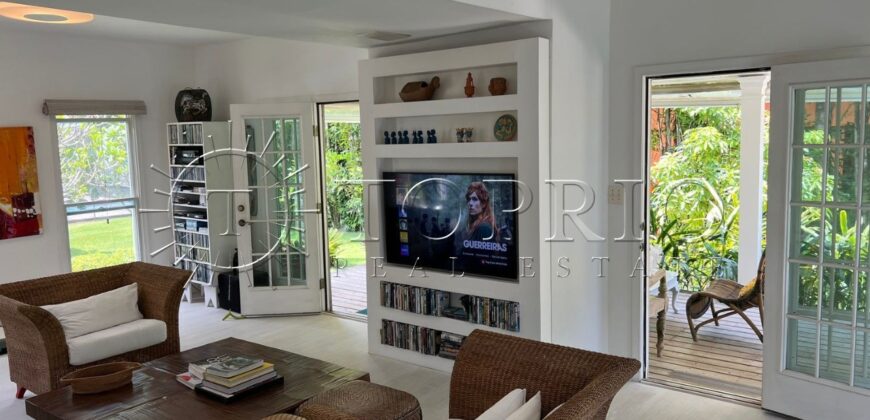 Excelente Casa no Condomínio Portobello