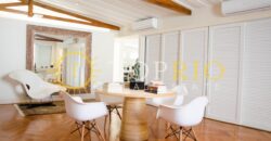 Magnífica Casa com 1.360 m² de Área Construída