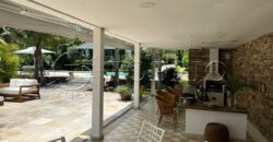 Excelente Casa no Condomínio Portobello