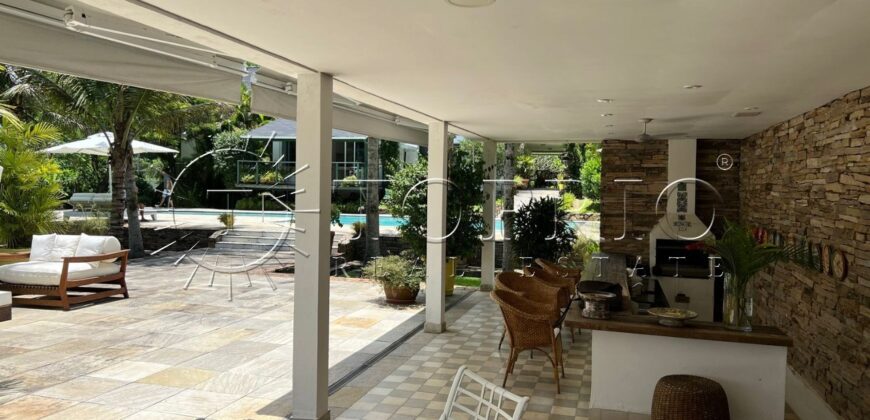 Excelente Casa no Condomínio Portobello