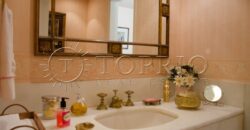 Imóvel Exclusivo no Arpoador – Rua Privativa com Acesso Restrito à Praia