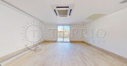 Cobertura Duplex na Quadra da Praia do Leblon – 498m²