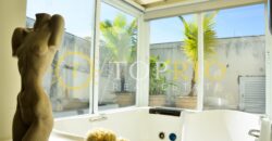 Magnífica Casa com 1.360 m² de Área Construída