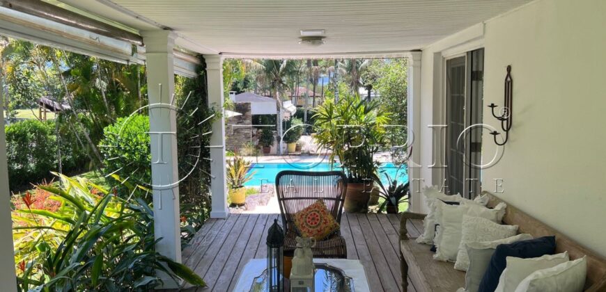 Excelente Casa no Condomínio Portobello