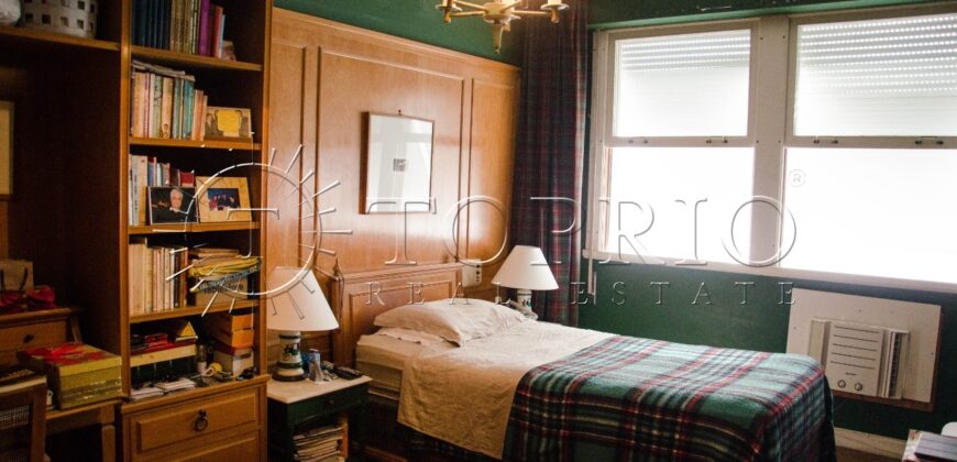 Imóvel Exclusivo no Arpoador – Rua Privativa com Acesso Restrito à Praia