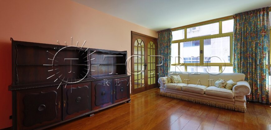 Excelente apartamento na icônica Av. Vieira Souto!