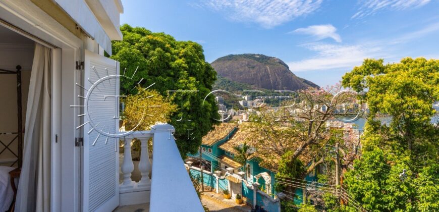 Stunning Home in Jardim Botânico