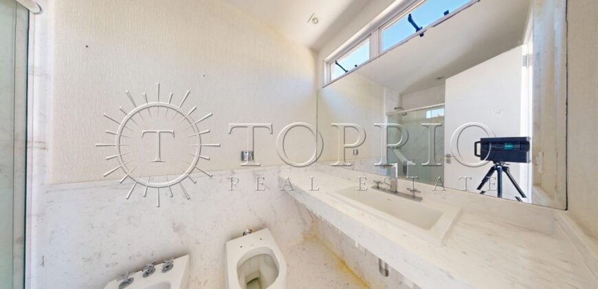 Cobertura Duplex na Quadra da Praia do Leblon – 498m²