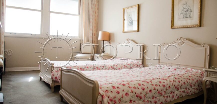 Imóvel Exclusivo no Arpoador – Rua Privativa com Acesso Restrito à Praia