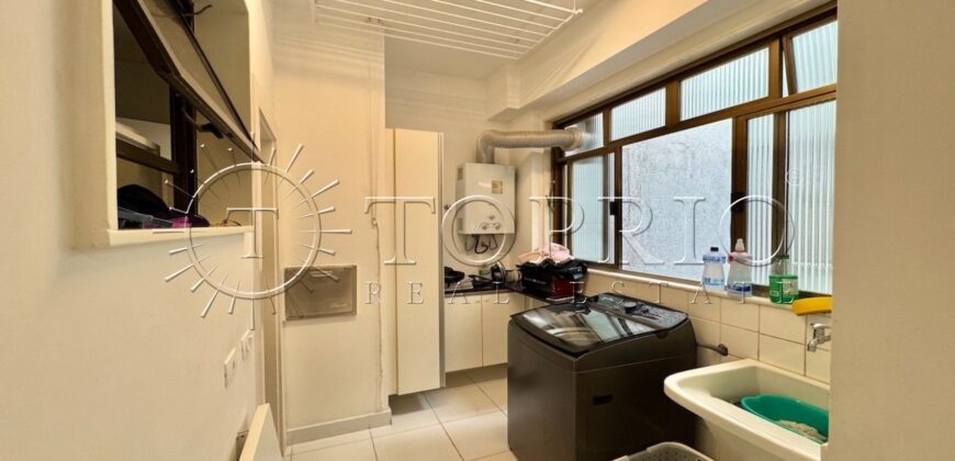 Luxo na Quadra da Praia do Leblon Vista Mar e Dois Irmãos Viva no melhor do Leblon!