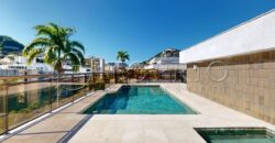 Cobertura Duplex na Quadra da Praia do Leblon – 498m²