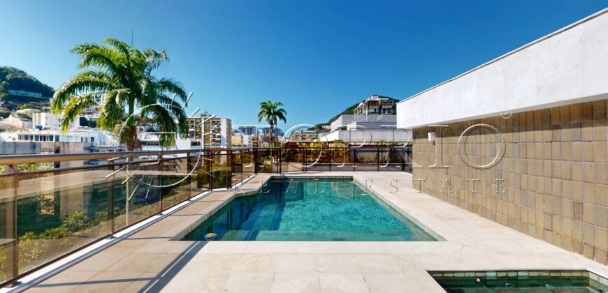 Cobertura Duplex na Quadra da Praia do Leblon – 498m²