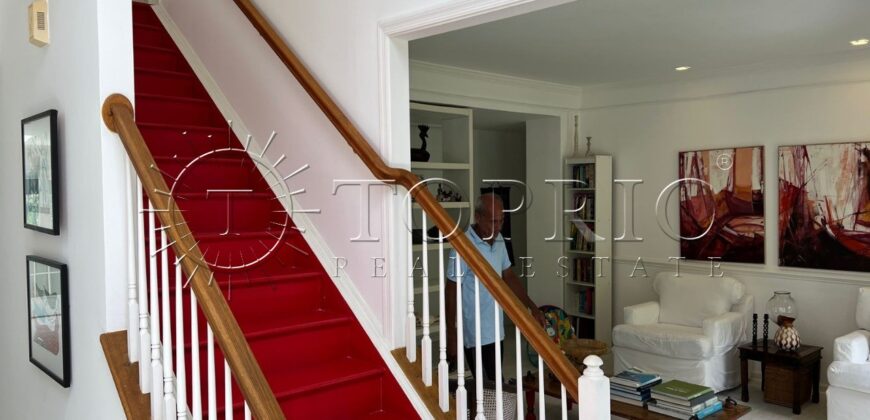 Excelente Casa no Condomínio Portobello