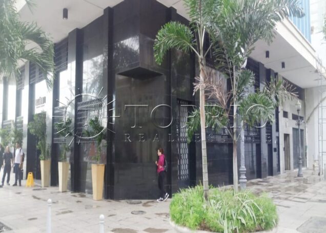 Loja Comercial de 230 m² no Coração do Centro –