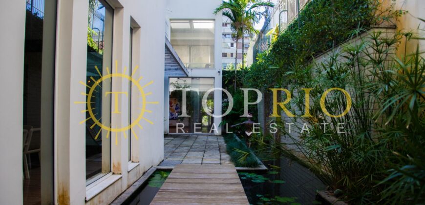 Magnífica Casa com 1.360 m² de Área Construída