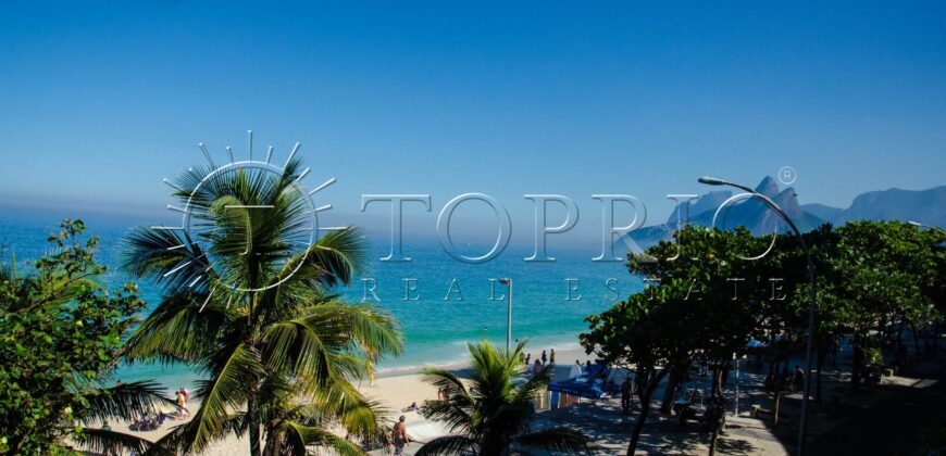 Imóvel Exclusivo no Arpoador – Rua Privativa com Acesso Restrito à Praia