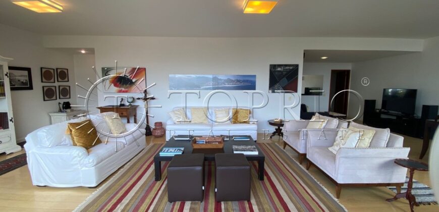 Apartamento Exclusivo com Vista para a Lagoa – 1 por Andar