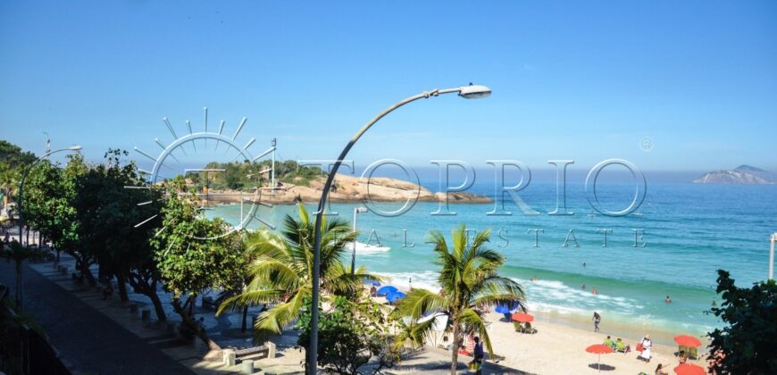 Imóvel Exclusivo no Arpoador – Rua Privativa com Acesso Restrito à Praia