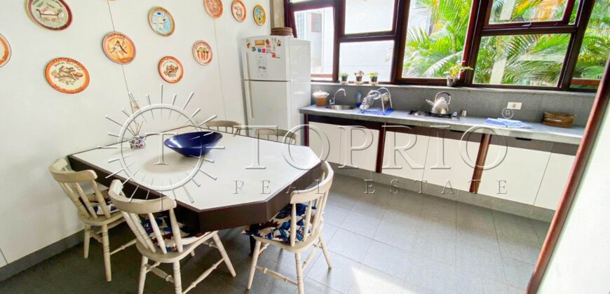 Extraordinária mansão no prestigiado Condomínio Greenwood – Itanhangá.