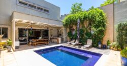 Excelente Casa em Condomínio no Leblon