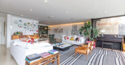 Excelente Cobertura duplex na Av. Borges de Medeiros.