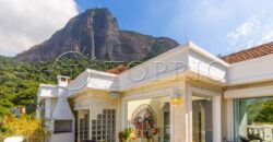 Stunning Home in Jardim Botânico