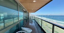 Apartamento em andar alto de 373 m² na Avenida Vieira Souto