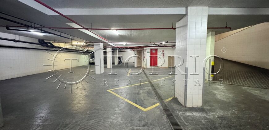 Apartamento em andar alto de 373 m² na Avenida Vieira Souto