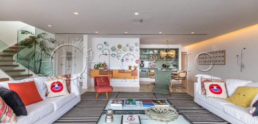 Excelente Cobertura duplex na Av. Borges de Medeiros.