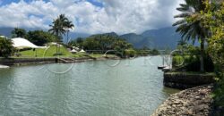 Excelente Casa no Condomínio Portobello