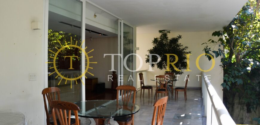 Magnífica Casa com 1.360 m² de Área Construída