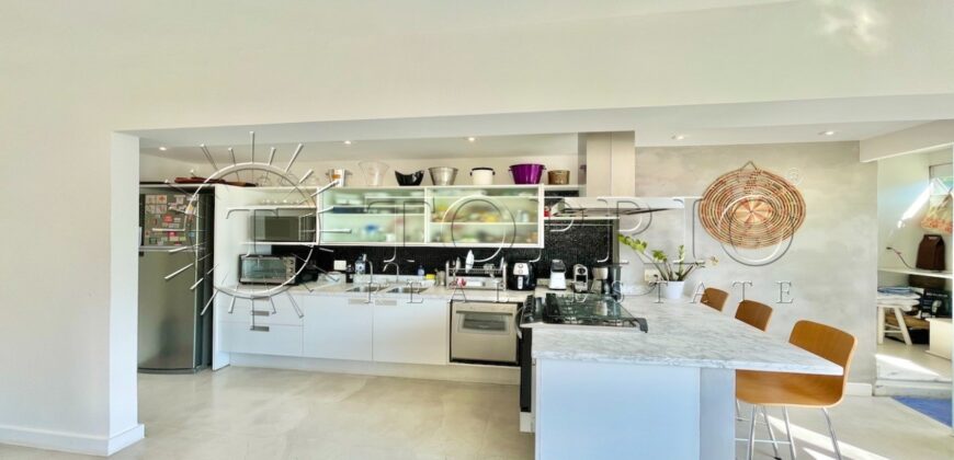 Triplex com 179 m² e 2 suítes – Espetacular!