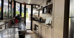 Cobertura Duplex na Quadra da Praia do Leblon – 498m²