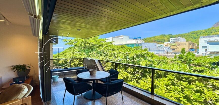 Luxo na Quadra da Praia do Leblon Vista Mar e Dois Irmãos Viva no melhor do Leblon!