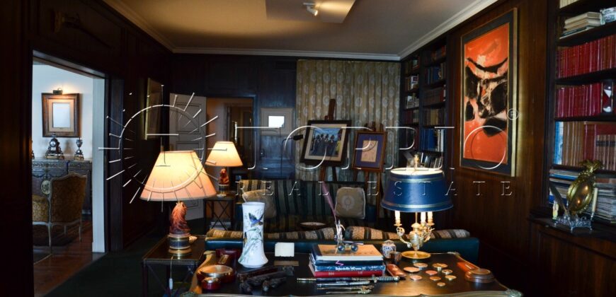 Imóvel Exclusivo no Arpoador – Rua Privativa com Acesso Restrito à Praia