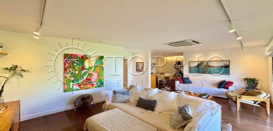 Luxo na Quadra da Praia do Leblon Vista Mar e Dois Irmãos Viva no melhor do Leblon!