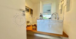 Luxo na Quadra da Praia do Leblon Vista Mar e Dois Irmãos Viva no melhor do Leblon!