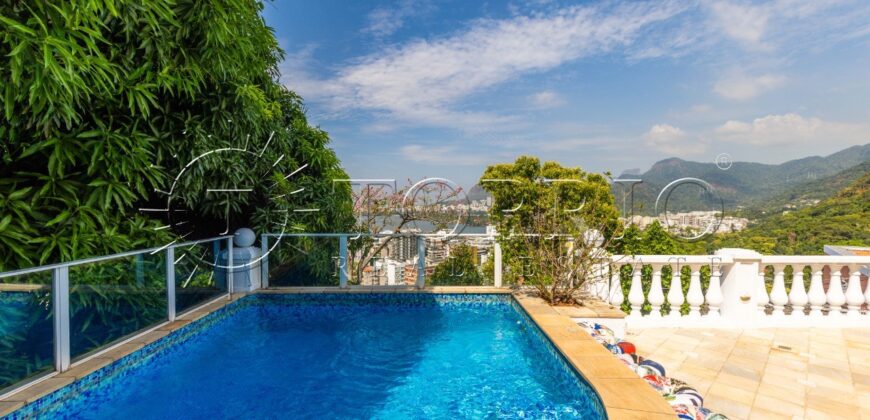 Stunning Home in Jardim Botânico